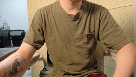 Snapshot of isaac_sheffield chatting on 06.07.26 isaac online show from 06.07.26