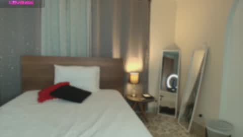 Isaa Coleman online show from 09.11.25