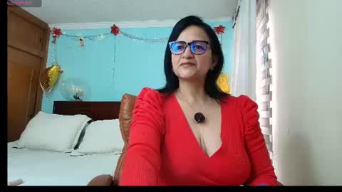 Isabeel Sofia online show from 07.16.26