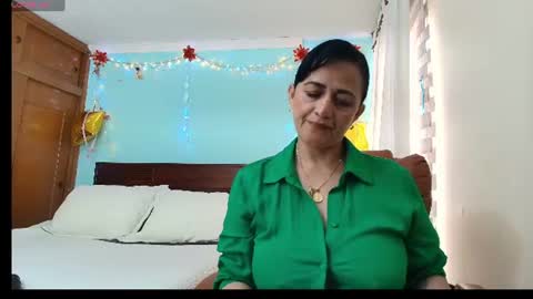Isabeel Sofia online show from 07.18.26