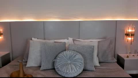 Isa online show from 09.19.25