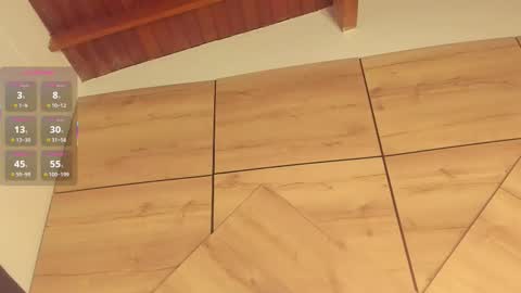 Snapshot of isabelagomez1 chatting on 10.30.25  Isabela  online show from 10.30.25