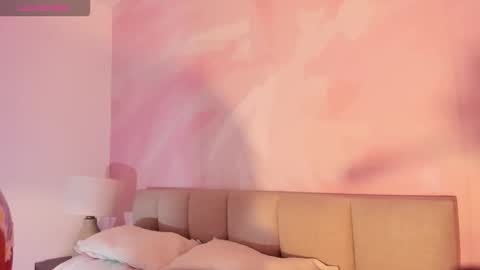 isabelastefano online show from 11.10.25