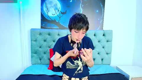 Isabel Cortez online show from 10.06.25