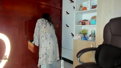 Isabella22 1 online show from 01.08.26