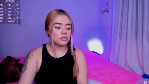 Snapshot of isabella_arias1 chatting on 01.02.25 Isabella Arias online show from 01.02.25