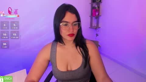 Snapshot of isabella_aristi03 chatting on 10.23.25 isabella_aristi03 online show from 10.23.25