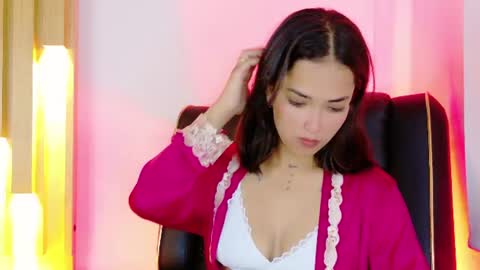 ISABELLA online show from 07.28.26