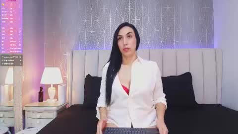 Isabella online show from 07.23.26