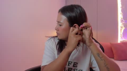 Isabel florez online show from 07.12.26