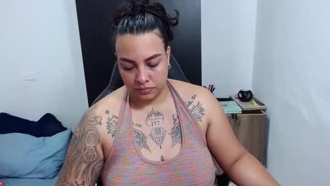  estefania online show from 02.05.25