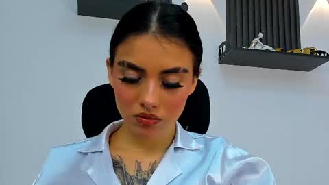 Snapshot of isabella_hv chatting on 07.21.26 ISABELLA online show from 07.21.26