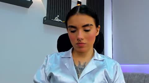 Snapshot of isabella_hv chatting on 07.27.26 ISABELLA online show from 07.27.26