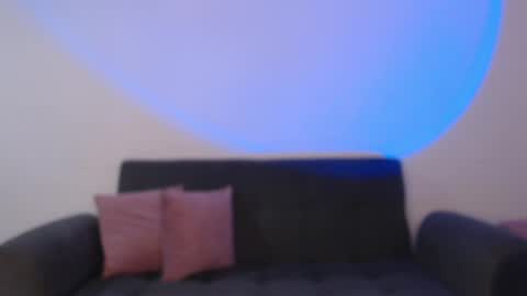 ISABELLA online show from 02.07.25