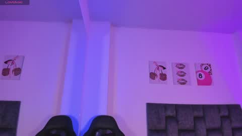 Isabella Moon9 online show from 04.29.26