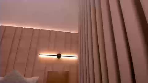 isa  online show from 09.19.25