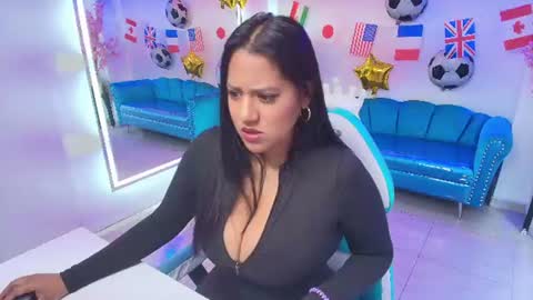 Isabella  online show from 06.24.26