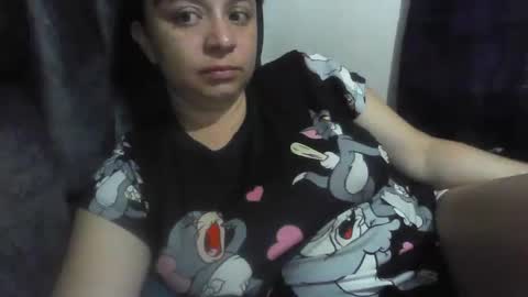 isabellaa_hills_ online show from 06.05.26