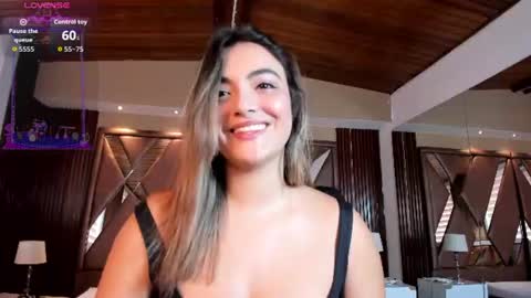 Snapshot of isabellaajoness chatting on 06.26.26 Isabella Everyday From 0530 to 1430 Col Time online show from 06.26.26