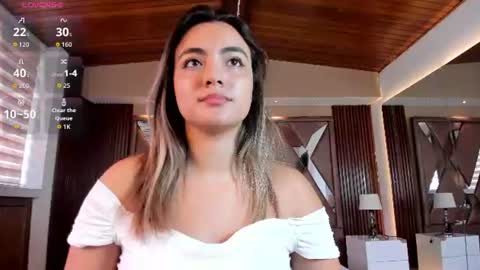 Snapshot of isabellaajoness chatting on 07.13.26 Isabella Everyday From 0530 to 1430 Col Time online show from 07.13.26