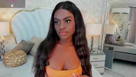 Snapshot of isabellabroms21 chatting on 09.13.25 v online show from 09.13.25