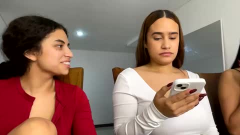 Snapshot of isabellakoffs chatting on 01.16.25 Isabella.. back again online show from 01.16.25