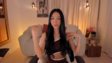 ISABELLA  online show from 05.03.26