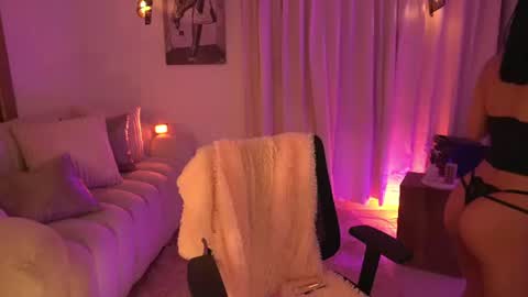 ISABELLA  online show from 07.02.26