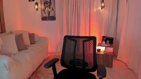 ISABELLA  online show from 07.12.26