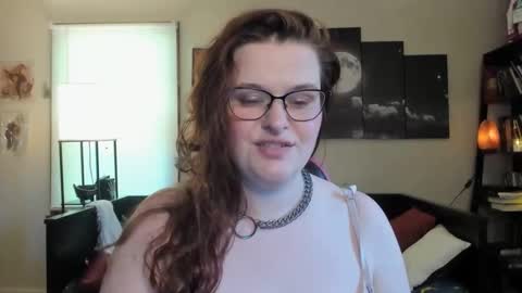 Snapshot of isabellamariedarcy chatting on 05.04.26 isabellamariedarcy online show from 05.04.26