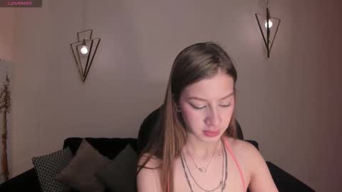 Isabella Moretti online show from 02.22.26