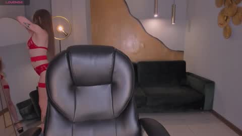 Isabella Moretti online show from 02.26.26