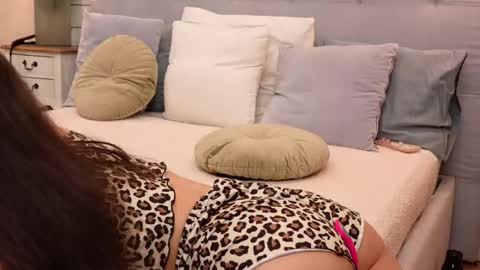 IsabellaMyst online show from 05.13.26