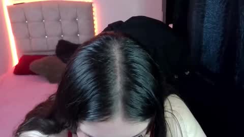 Isa Overkill online show from 03.31.26