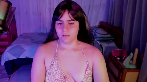 Isabella online show from 06.10.26