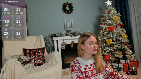 Snapshot of isabellatorrance chatting on 12.07.24 Bella online show from 12.07.24