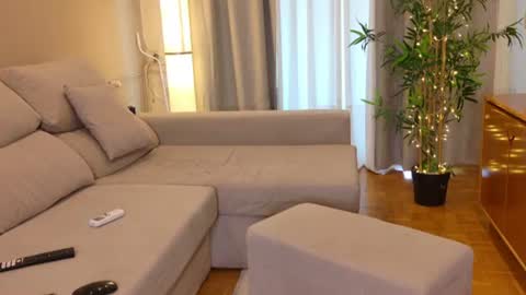 isabellauribe online show from 06.13.26