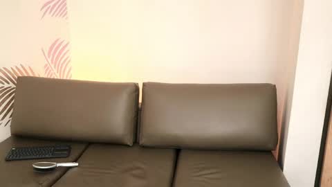   online show from 04.14.26