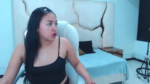 isabellrodriguez18 online show from 02.04.25