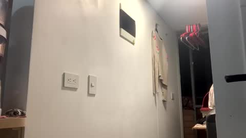 Isa online show from 03.03.25