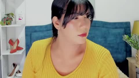 Isabel online show from 07.27.26