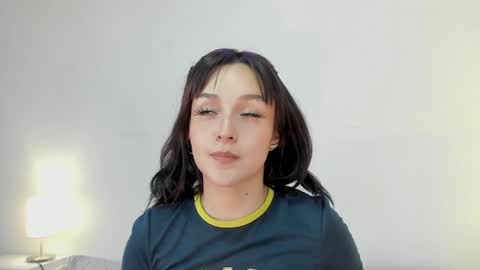 isameow online show from 01.15.25