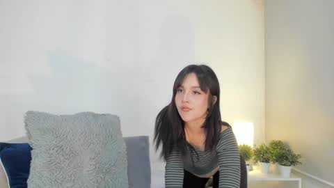 isameow online show from 02.04.25