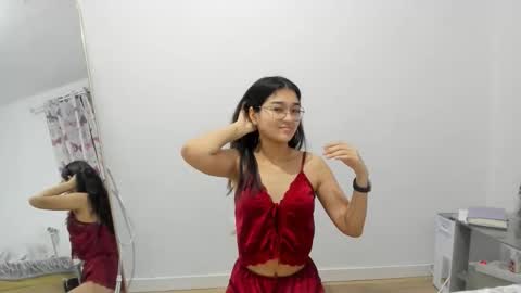 Isa Suarez online show from 03.31.26