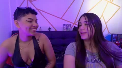 Snapshot of ise_lunny chatting on 09.13.25 isabela online show from 09.13.25
