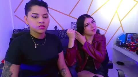 Snapshot of ise_lunny chatting on 09.19.25 isabela online show from 09.19.25