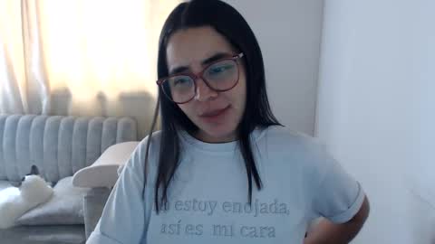Emma online show from 05.25.26