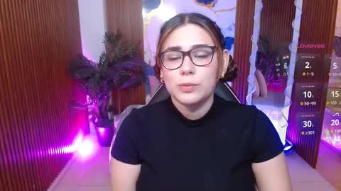 Snapshot of isiis_tay chatting on 03.02.26 ISIIS online show from 03.02.26