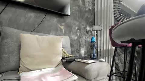 Snapshot of isisblakee chatting on 09.23.25 Isis online show from 09.23.25