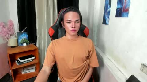 isla_flame_ online show from 06.24.26